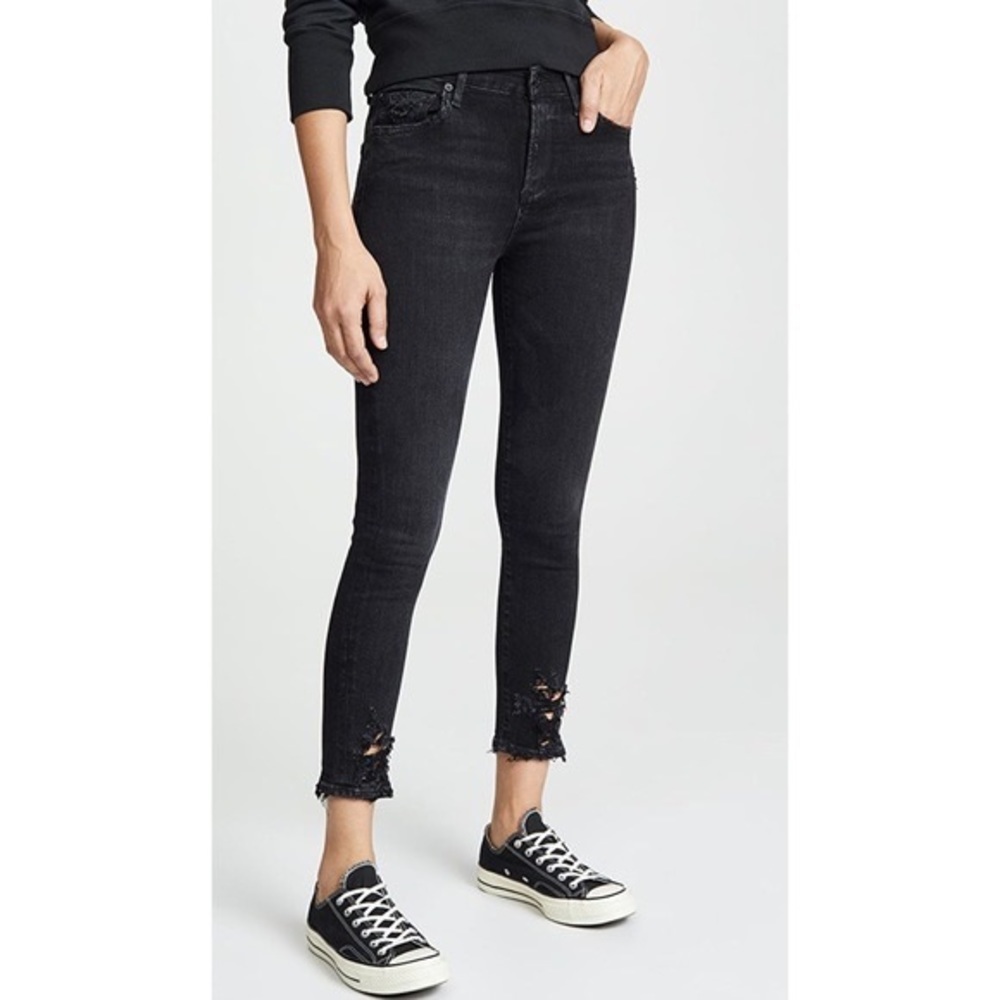 AGOLDE Sophie Chewed Fray Ankle Jeans in Shout